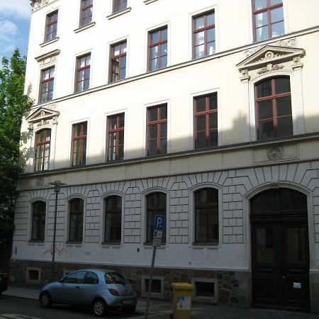 Leibniz6 Stilvolles Privatzimmer Leipzig Bagian luar foto
